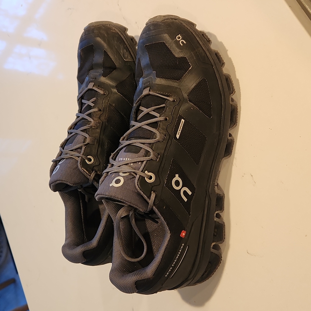 On Cloudventure Waterproof Trail-Running Shoes - Women's Size 10